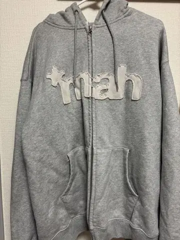 mahagrid ZIP-UP 컷오프 아플리케 집업 그레이