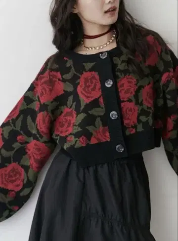 쥬에티 가디건 장미 장미