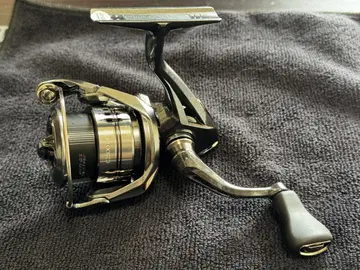 시마노 25 컴플렉스 XR C2500F4XG 미사용 SHIMANO