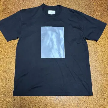 그래픽 T셔츠 ST.552