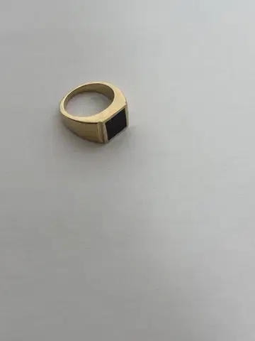 ralagan 라라간 SIGNET RING ONYX