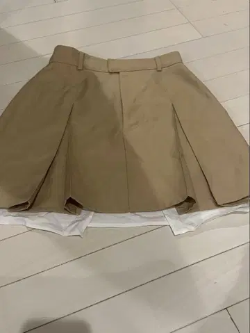 [ SNIDEL ] 베이지 플리츠 스커트 S