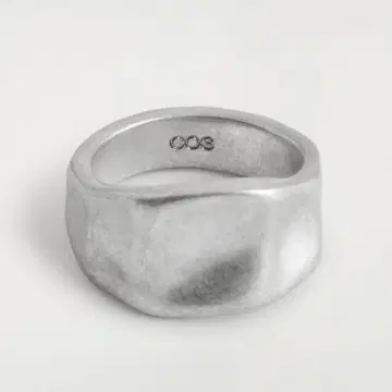 COS 청키 해머드 링 M 사이즈 ZeePruk