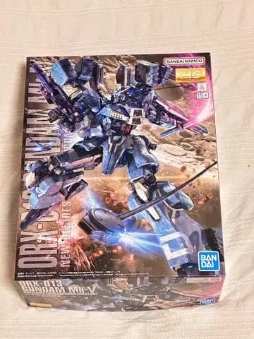 MG 1/100 건담 Mk-V