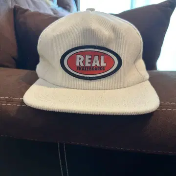 REAL SKATEBOARDS 코듀로이 캡