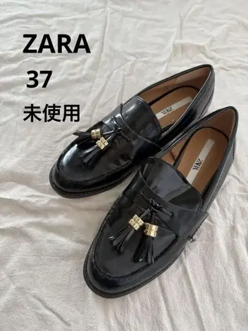 (미사용) ZARA 에나멜 태슬 로퍼 골드 37