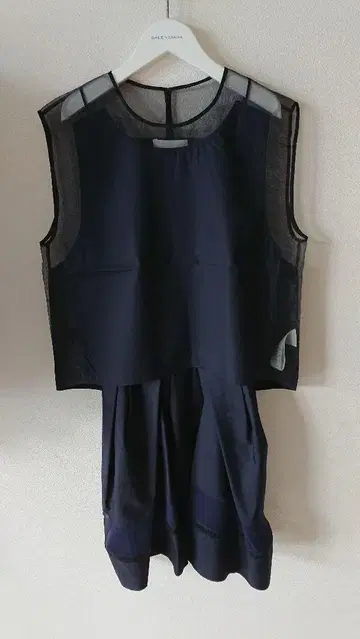 필립림 원피스