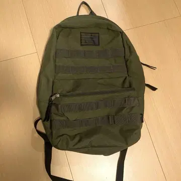 새상품급 차오패닉 백팩 카키