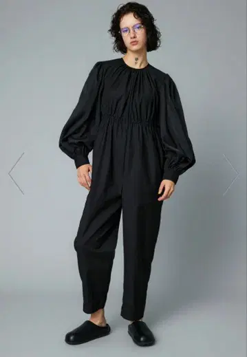 새상품급 HeRIN.CYE Manygatherjumpsuit 올인원