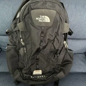 THE NORTH FACE HOT SHOT