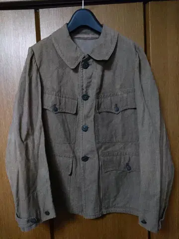 30s 프렌치 빈티지 동물 버튼 헌팅 자켓