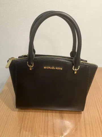 MICHAEL KORS 핸드백