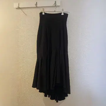 하이웨스트 헴 볼륨 스커트 SNIDEL 00