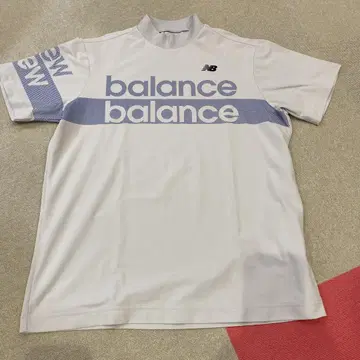 new balance 밸런스 로고 T셔츠 사이즈 6