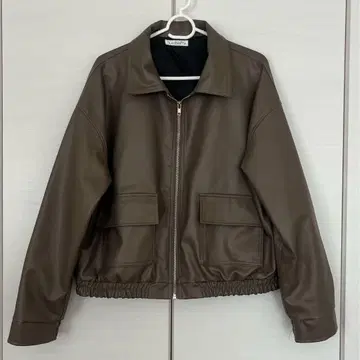 페이크 가죽 자켓