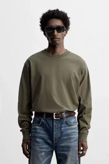 택 포함 새상품 ZARA 미디엄 웨이트 롱 슬리브 T셔츠 L