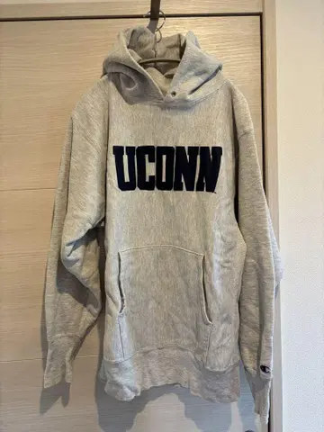 챔피온 리버스 위브 UCONN 후드 맨투맨