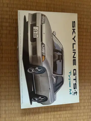 SKYLINE GTS-t Type M 실버 모델 키트