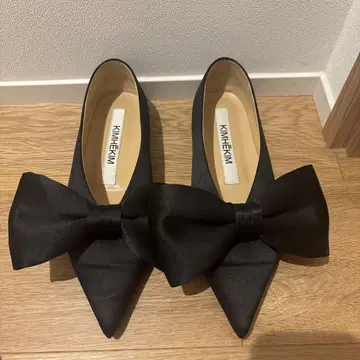 KIMHEKIM 리본 발레 슈즈 Monroe 몬로