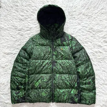 컨디션 최상 나이트레이드 리얼 시티 카모 다운 자켓 L 사이즈 그린