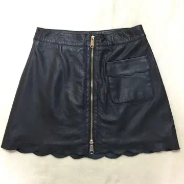 MAX&Co. 블랙 가죽 스커트 스캘럽 헴