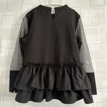 블랙 프릴 튜닉