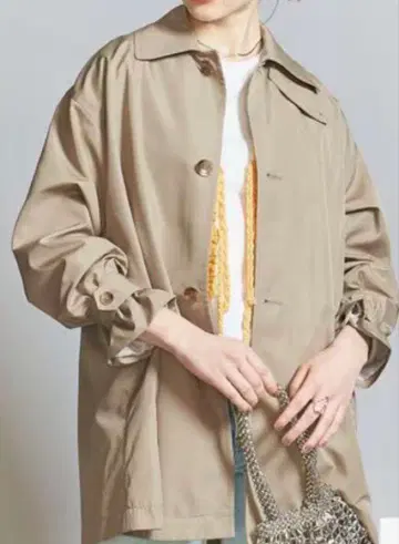BEAUTY&YOUTH 타프타 미들 스테인 칼라 코트 베이지 새상품