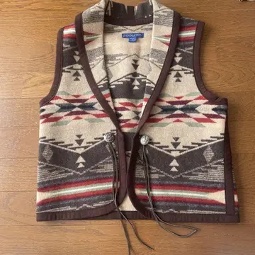 PENDLETON 기하학 패턴 울 베스트 S