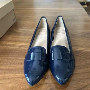 네이비 스틸레토 펌프스 23.0cm