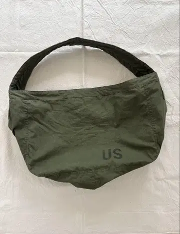 US 밀리터리 원단 뉴스 페이퍼 백