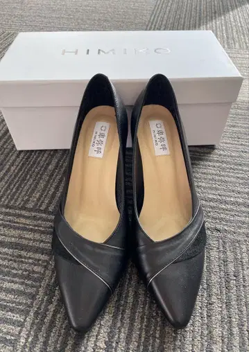 [ E ] HIMIKO 블랙 하이힐 펌프스 5cm 힐 귀한 21.5cm