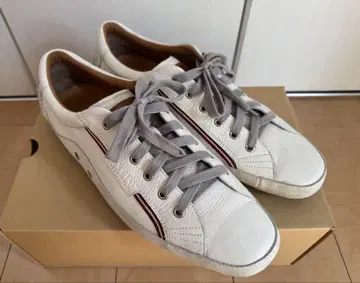[새상품급] BALLY 화이트 가죽 스니커즈 28cm