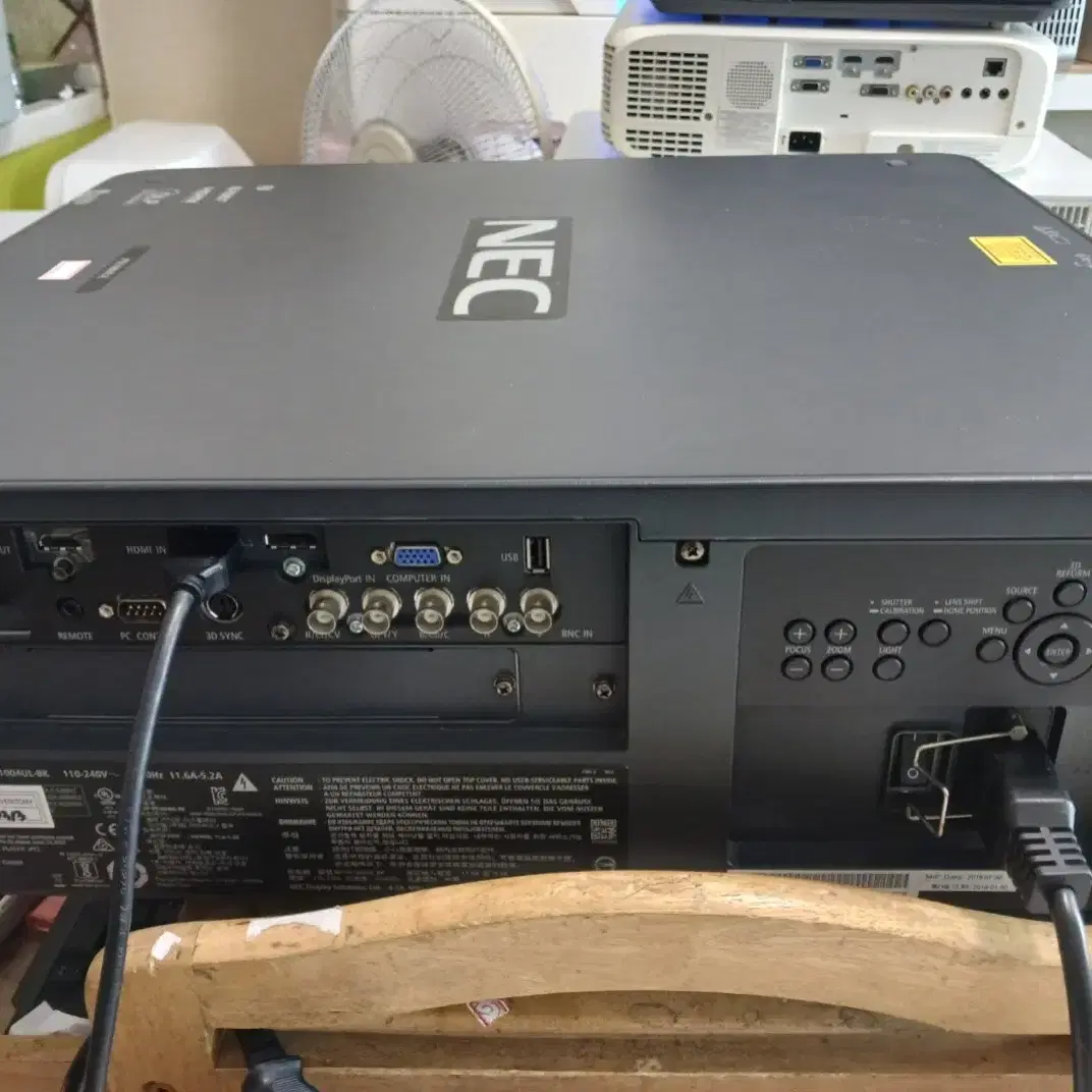 NEC NP-PX1004UL 10000안시 중고 빔프로젝터