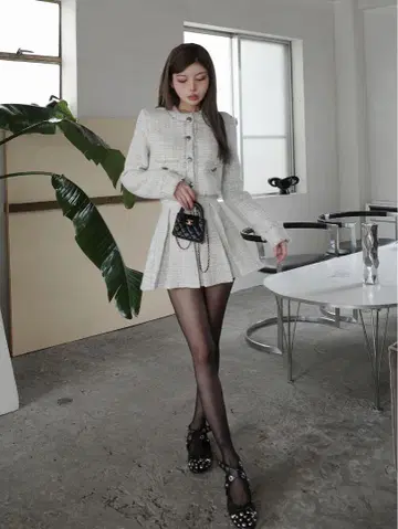 다리치 컴팩트 프린지 트위드 자켓 화이트 셋업