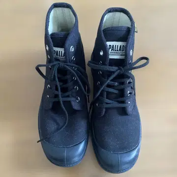 PALLADIUM 블랙 하이컷 스니커즈