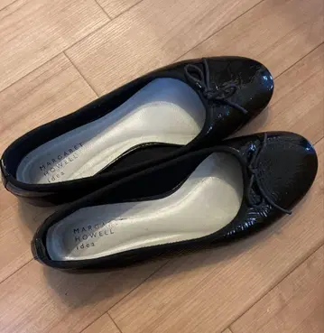 마가렛호웰 아이디어 플랫 발레 슈즈 블랙 24cm