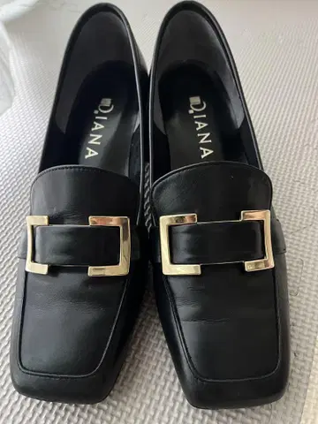 DIANA 블랙 펌프스 23.5cm