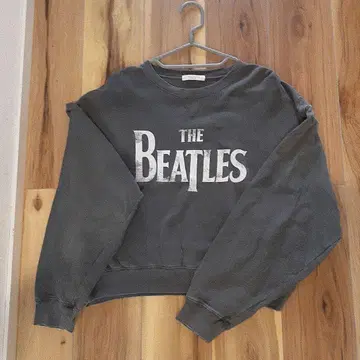 THE BEATLES 맨투맨 그레이
