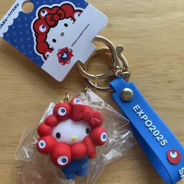 초 레어 상품! 미야쿠미야쿠 산리오 콜라보 키티 러버 스트랩