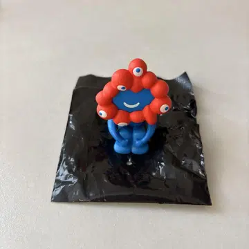 미야쿠미야쿠 가챠가챠 기다림