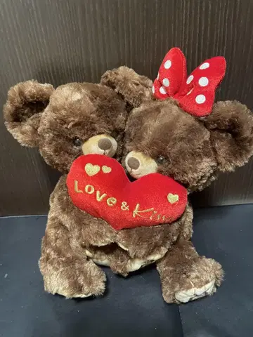 Disney UniBEARSity 봉제 인형 LOVE & KISS