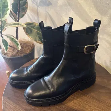 ZARA 사이드 고어 부츠 버클 장식 트랙 밑창 37 블랙