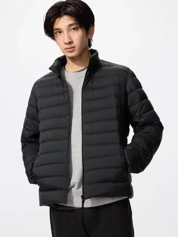 블랙 다운 자켓 경량 컴팩트
