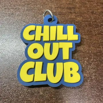 CHILL OUT CLUB 키링 본체만
