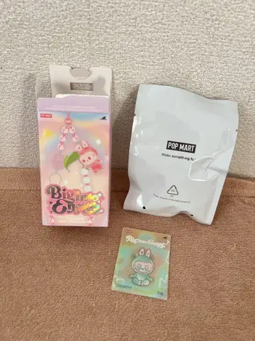 POP MART Big into Energy 폰 참