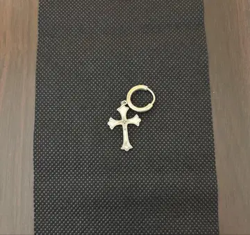 World Is Over 크로스 귀걸이 한쪽 세카와 후카세 박스 없음