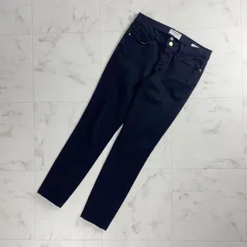 새상품급 FRAME 스키니 데님 팬츠 블랙 사이즈 25*QC439