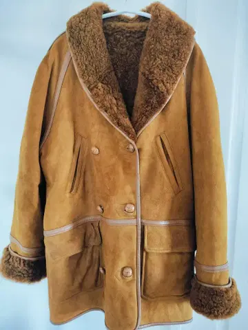 따뜻한 리얼 무스탕 코트 브라운 빅