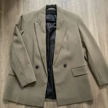 스테디셀러 ZARA 카키 더블 브레스트 테일러드 자켓 EU36