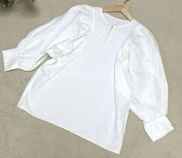 [ BEIGE, ] CASSIS 로맨틱 블라우스